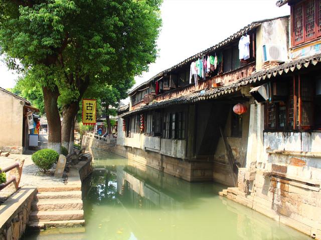 贴身“小秘书”上线 哪吒X迎来上市首次OTA升级